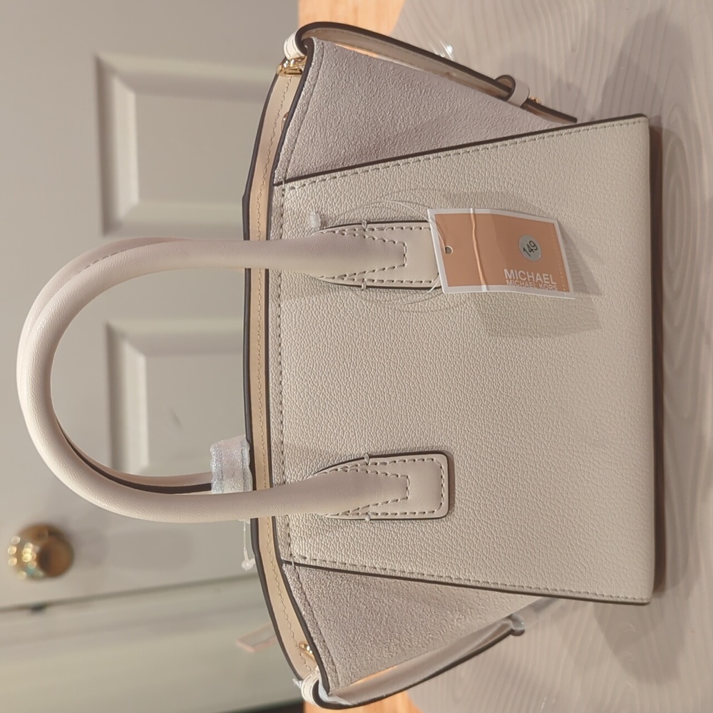 Michael Kors Avril XS Cream Satchel Crossbody Bag NWT - Picture 8 of 10